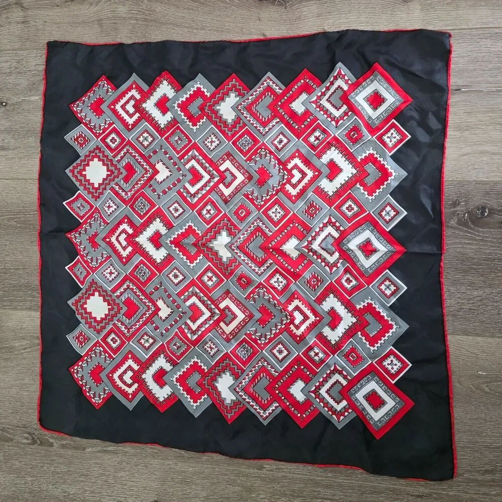 Vtg Hand Rolled Scarf 27